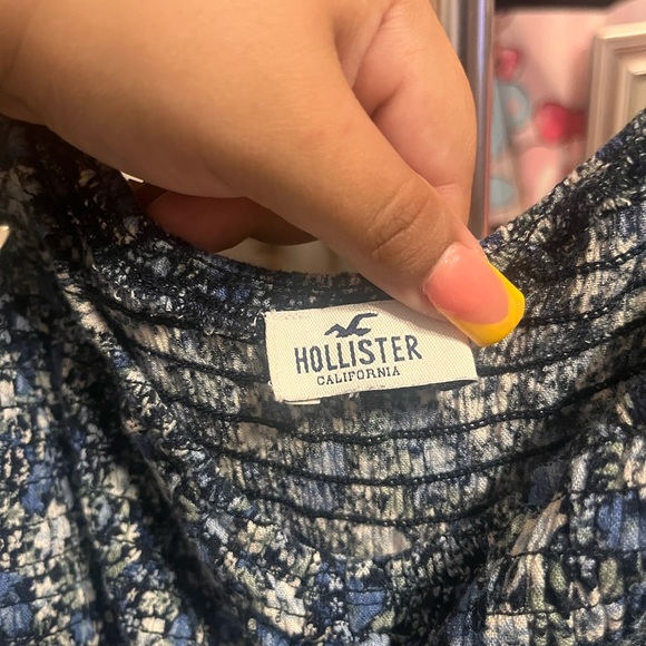 Hollister Blue Floral Smocked Waist Long Sleeve Romper - Size Large - Picture 3 of 3